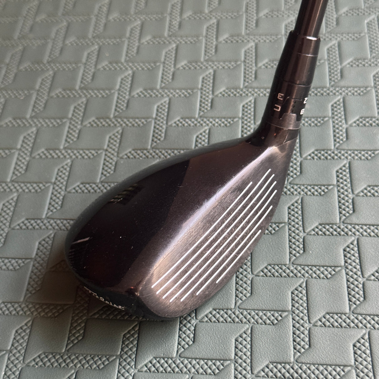 Titleist 913 Hybrid 19* Stiff